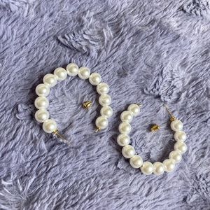 Pearl Beaded Earrings Circle